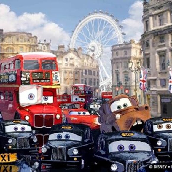 Disney Pixar: The Art of Cars 2 - Picture 4 of 5